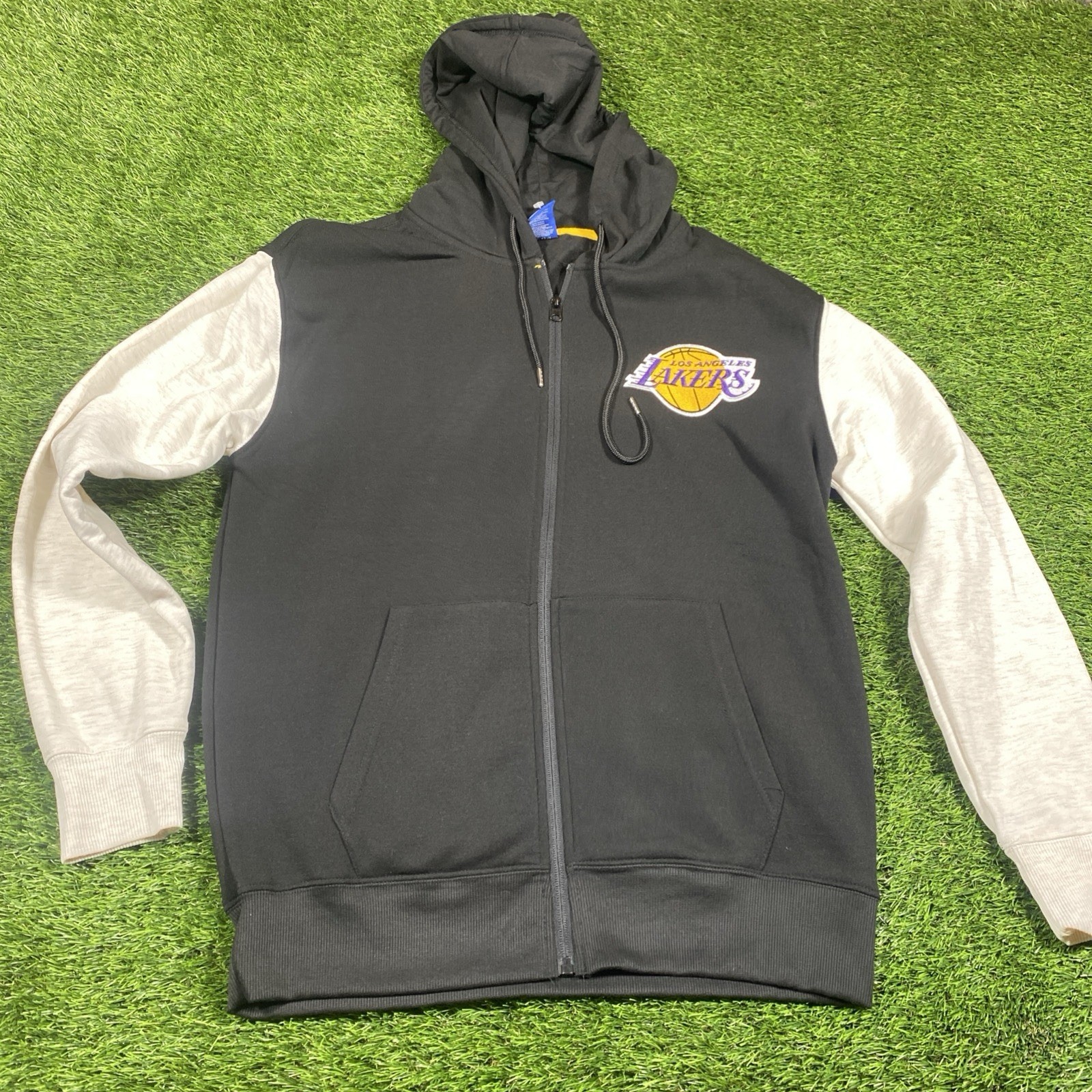 Los Angeles Lakers Ultra Game Jacket Mens Medium NWT NBA Sweatshirt Full Zip Los Angeles Lakers Ultra Game Jacket Mens Medium NWT NBA Sweatshirt Full Zip