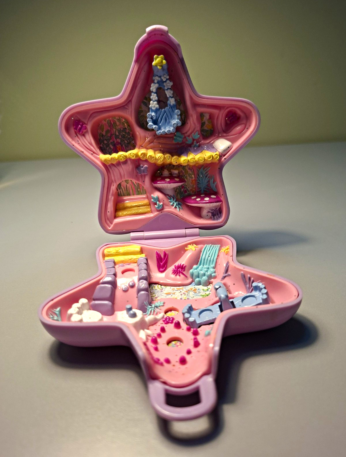 Vintage Bluebird Polly Pocket Star-Shaped Compact Doll Playset Plastic 1992 Vintage Bluebird Polly Pocket Star-Shaped Compact Doll Playset Plastic 1992