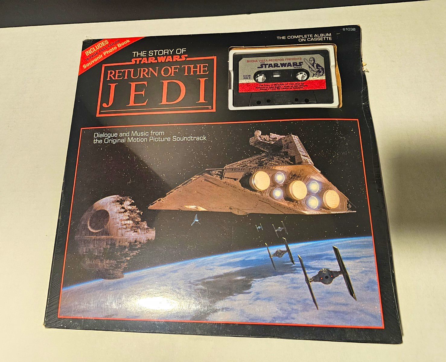 Buena Vista The Story of Star Wars: Return of the Jedi Cassette 6103B Photo Book Buena Vista The Story of Star Wars: Return of the Jedi Cassette 6103B Photo Book