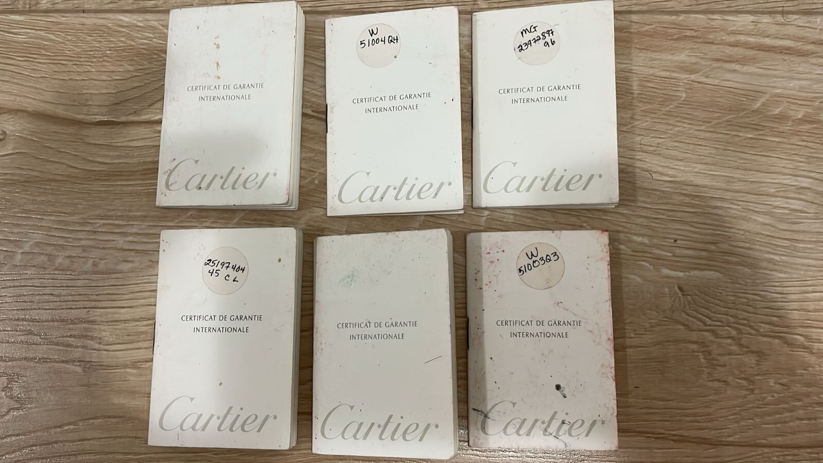 Authentic Cartier Certificat de Garantie Internationale ; Guarantee filled in