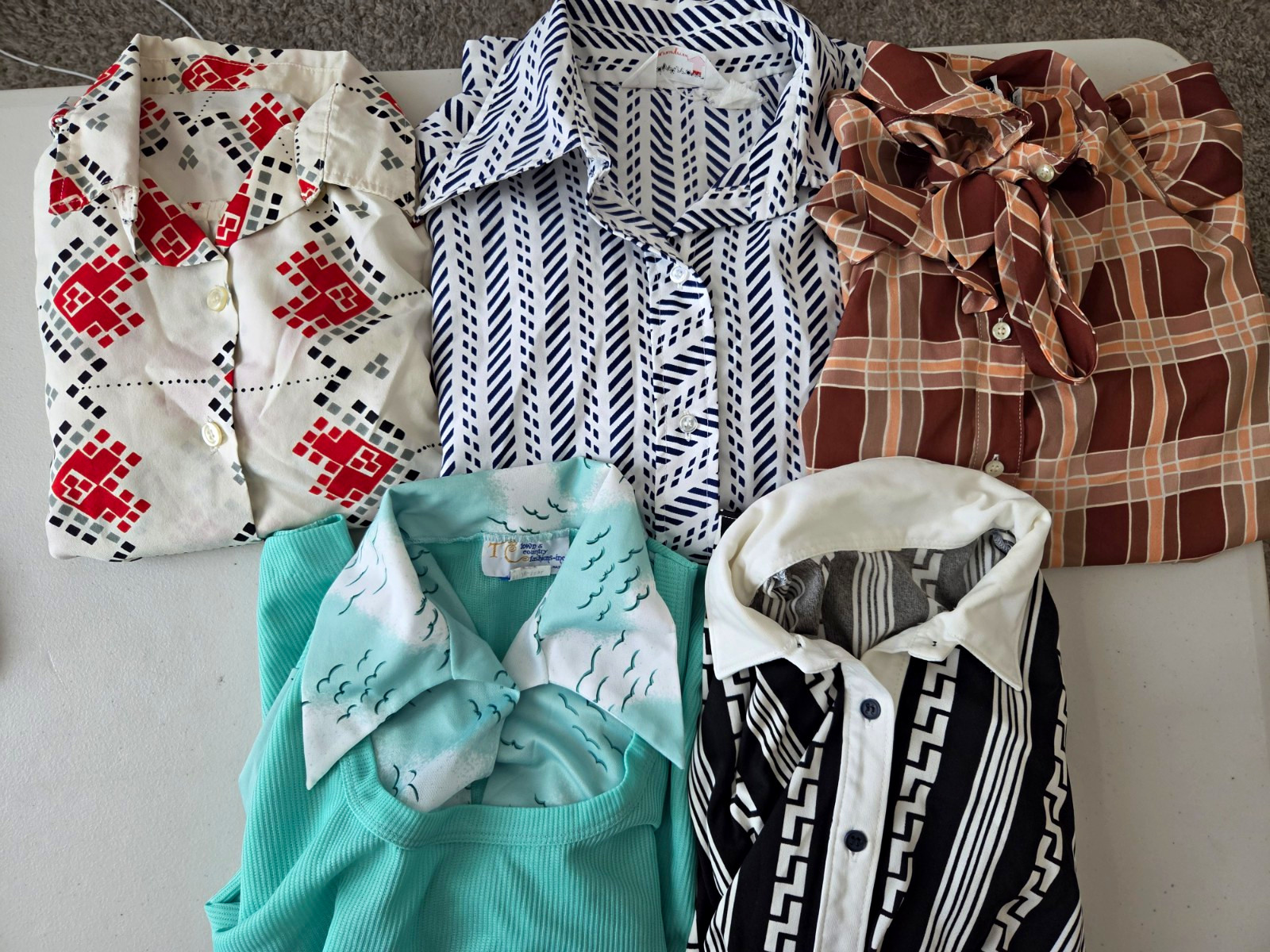 Lot Of 5 True Vintage 1960s-70s Women\'s Button-Ups For Costuming, Reselling Lot Of 5 True Vintage 1960s-70s Women\'s Button-Ups For Costuming, Reselling