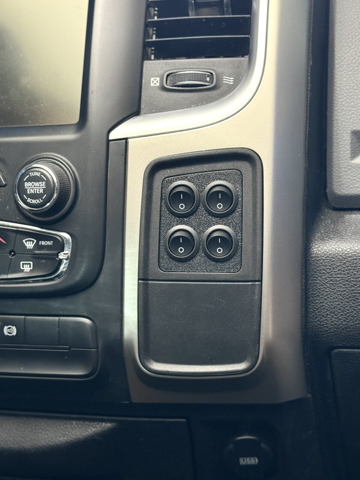 2013-2018 RAM Pocket Cubby WITH 4 ROUND ROCKER SWITCHES Mount RH 1500 2500 3500