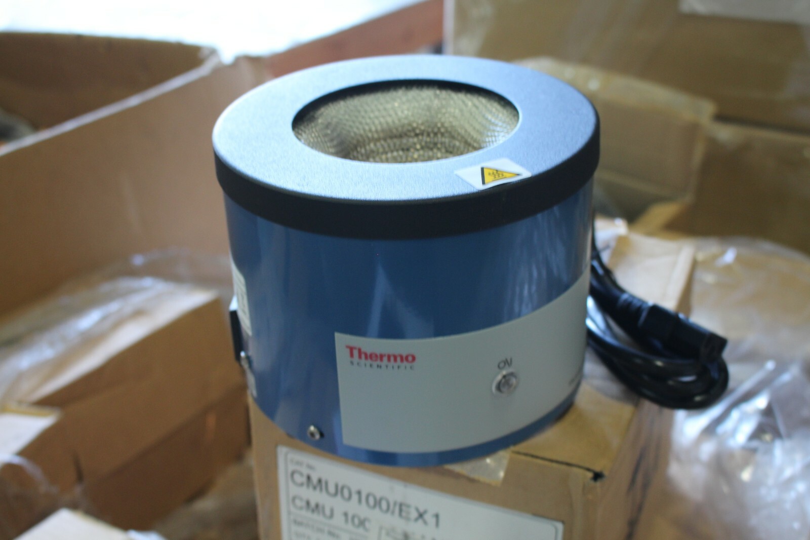 NEW Thermo Fisher Electrothermal CMU0100/EX1 100ml Electric Heating Mantle 115v