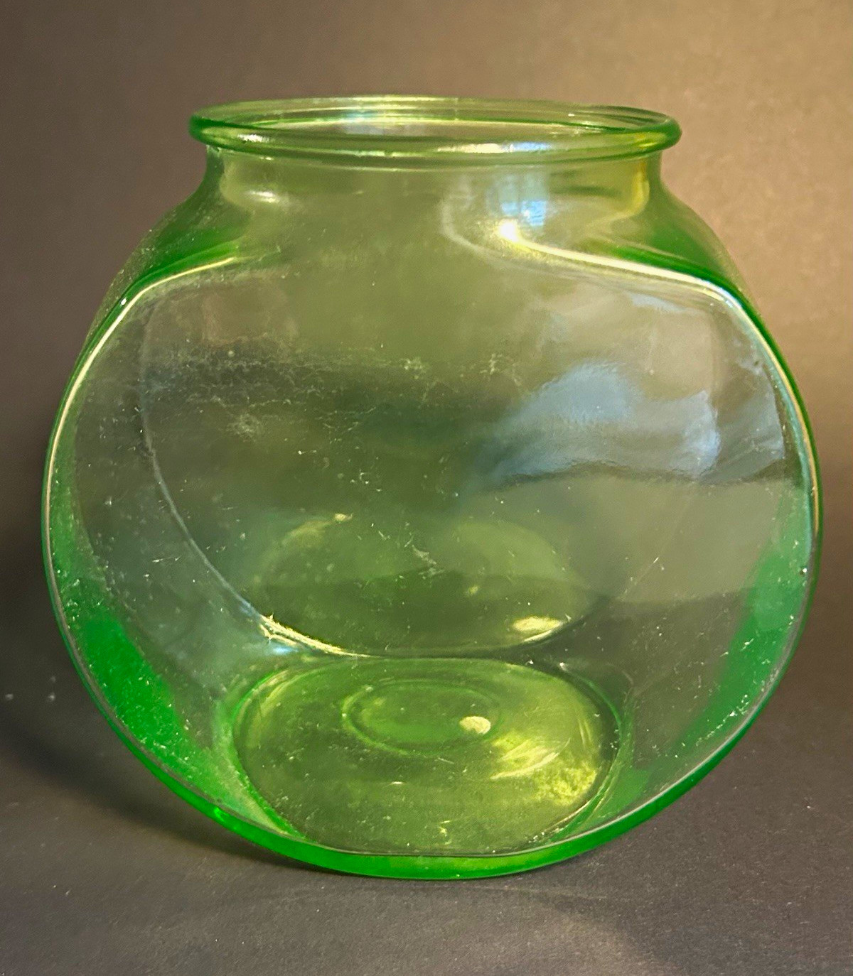 Vintage Uranium Vaseline Glass Fish Bowl