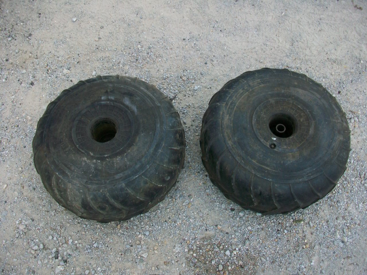 OEM Honda 1970-1973 ATC 90 US90 OHTSU Rear Balloon Tires ATC90 US90 22x11-3.5 x2