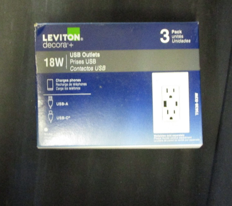 3-Pack LEVITON T5638-B3W Tamper-Resistant 18W