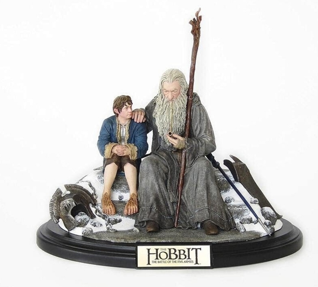 Weta Workshop The Hobbit Silent Reflection Statue Gandalf Bilbo Baggins LOTR New Weta Workshop The Hobbit Silent Reflection Statue Gandalf Bilbo Baggins LOTR New
