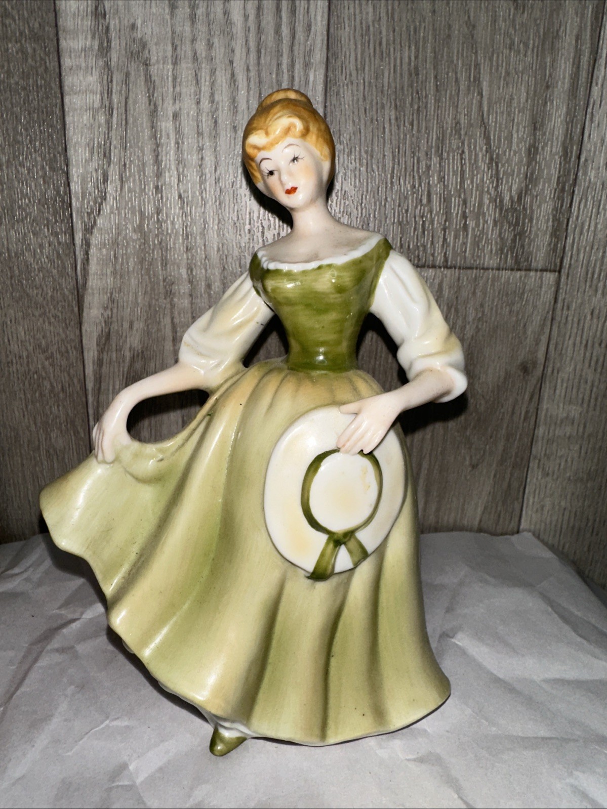 Vintage Alfretto Porcelain Bone China Lady In A Green Dress Vintage Alfretto Porcelain Bone China Lady In A Green Dress