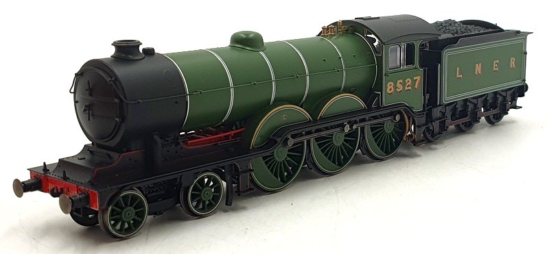 Hornby OO Gauge (1/76) R3544 - LNER B12 Class Locomotive No. 8527