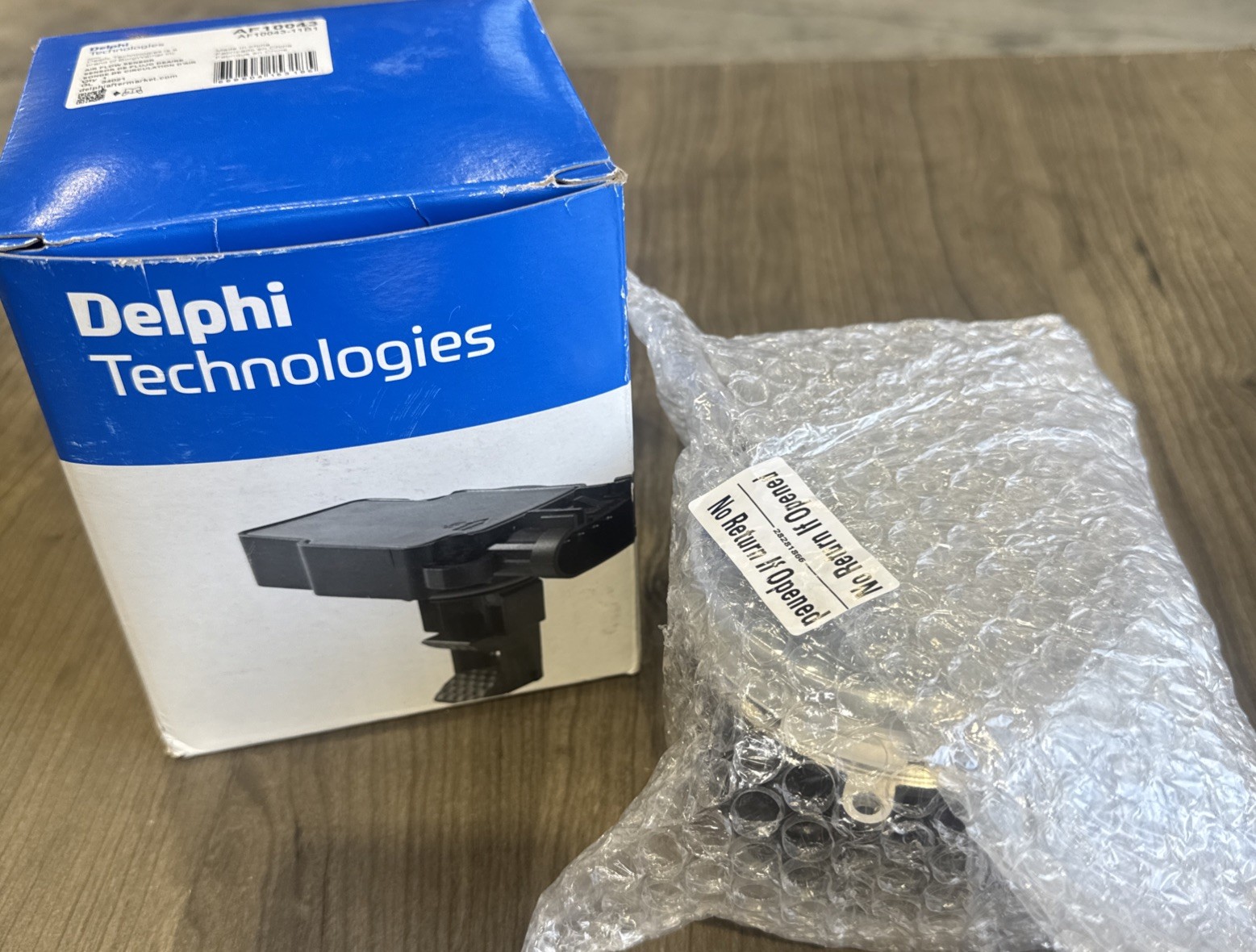 Delphi AF10043 Mass Air Flow Sensor Delphi AF10043 Mass Air Flow Sensor