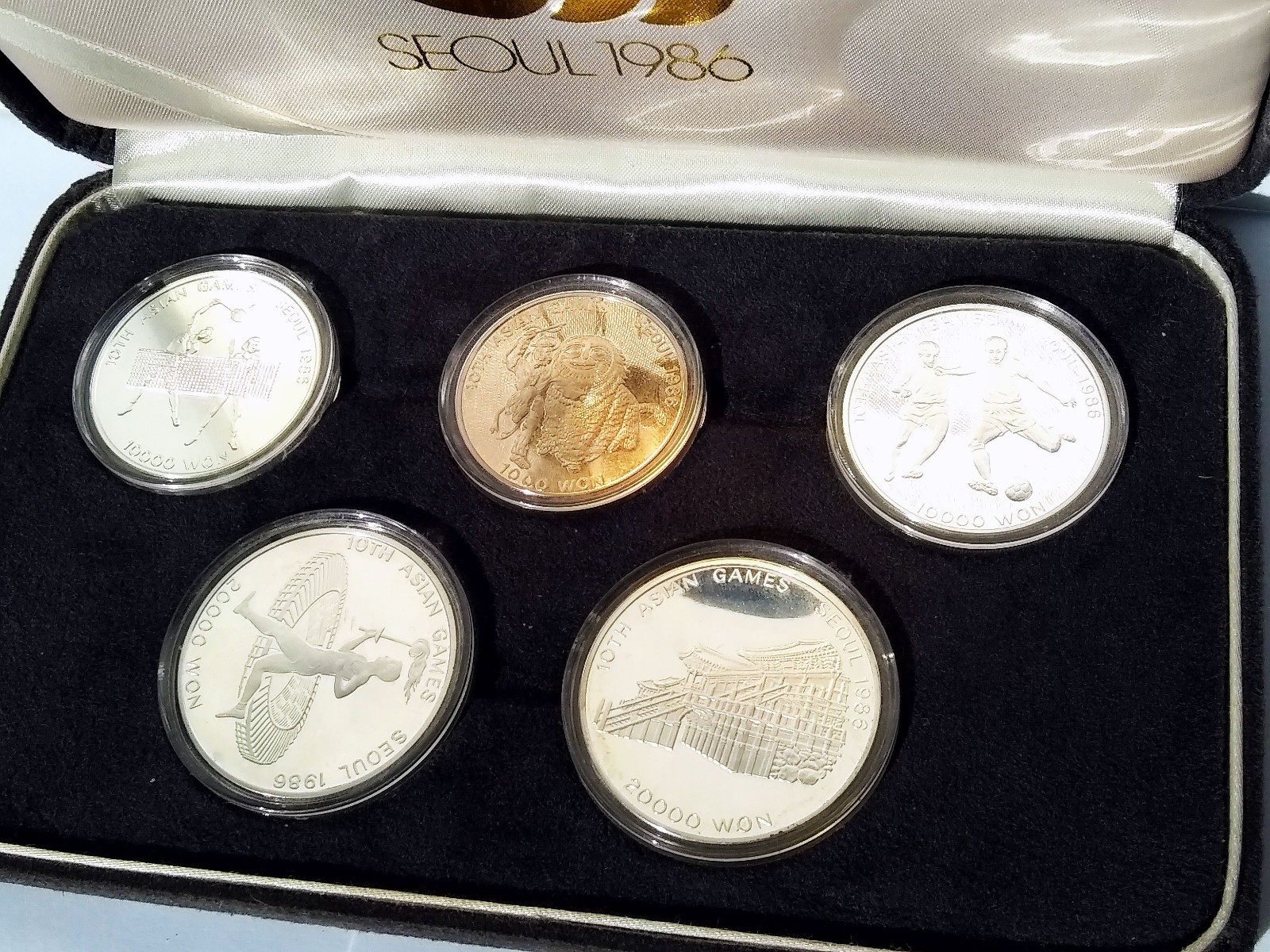 Vtg 1986 Commemorative 10th Asian Games Korean 5 BUC Silver Coins Proof Set 102g