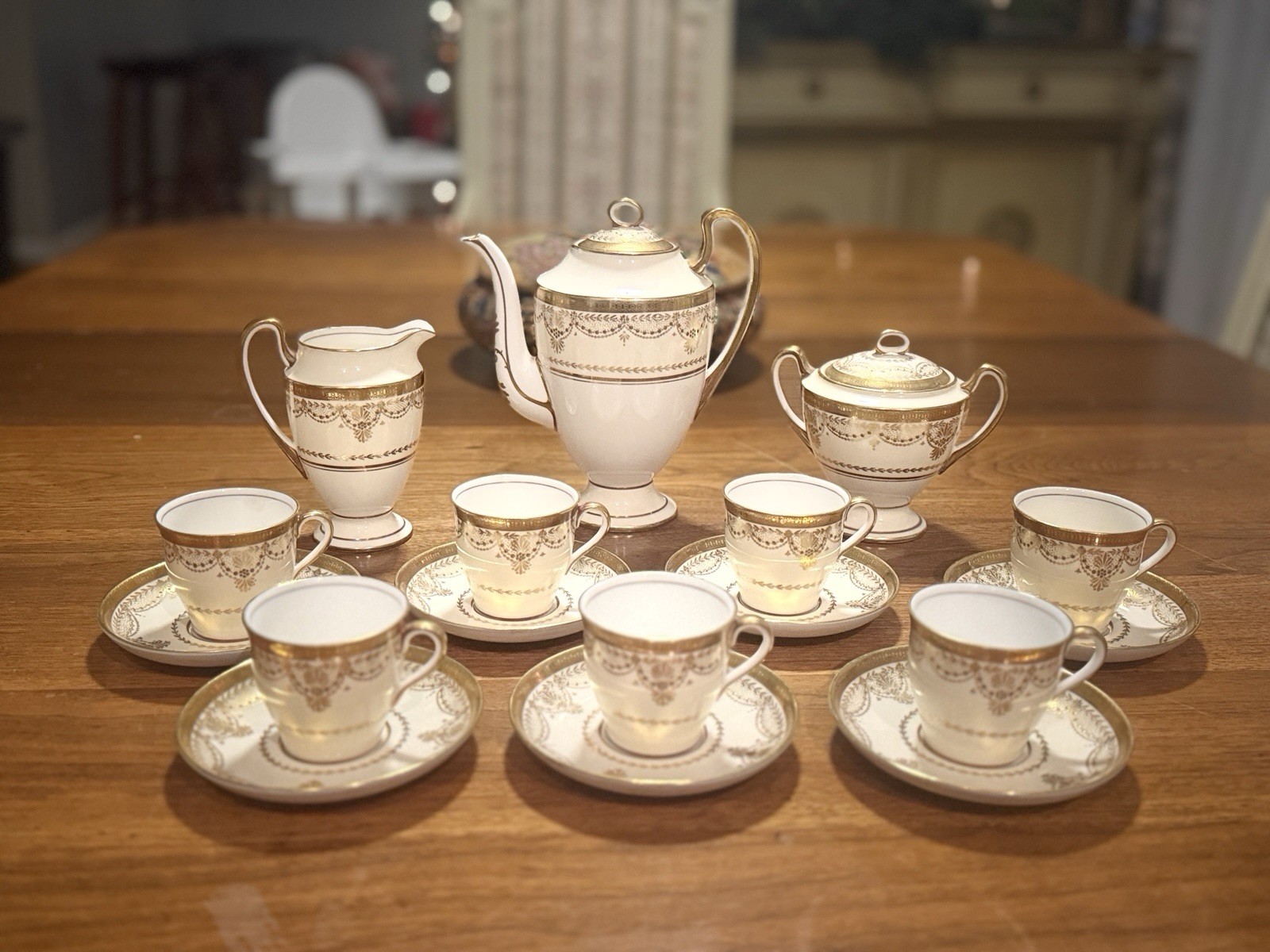 Antique (1920-30) Aynsley Bone China Gold Gilded Coffee Service for 7-England