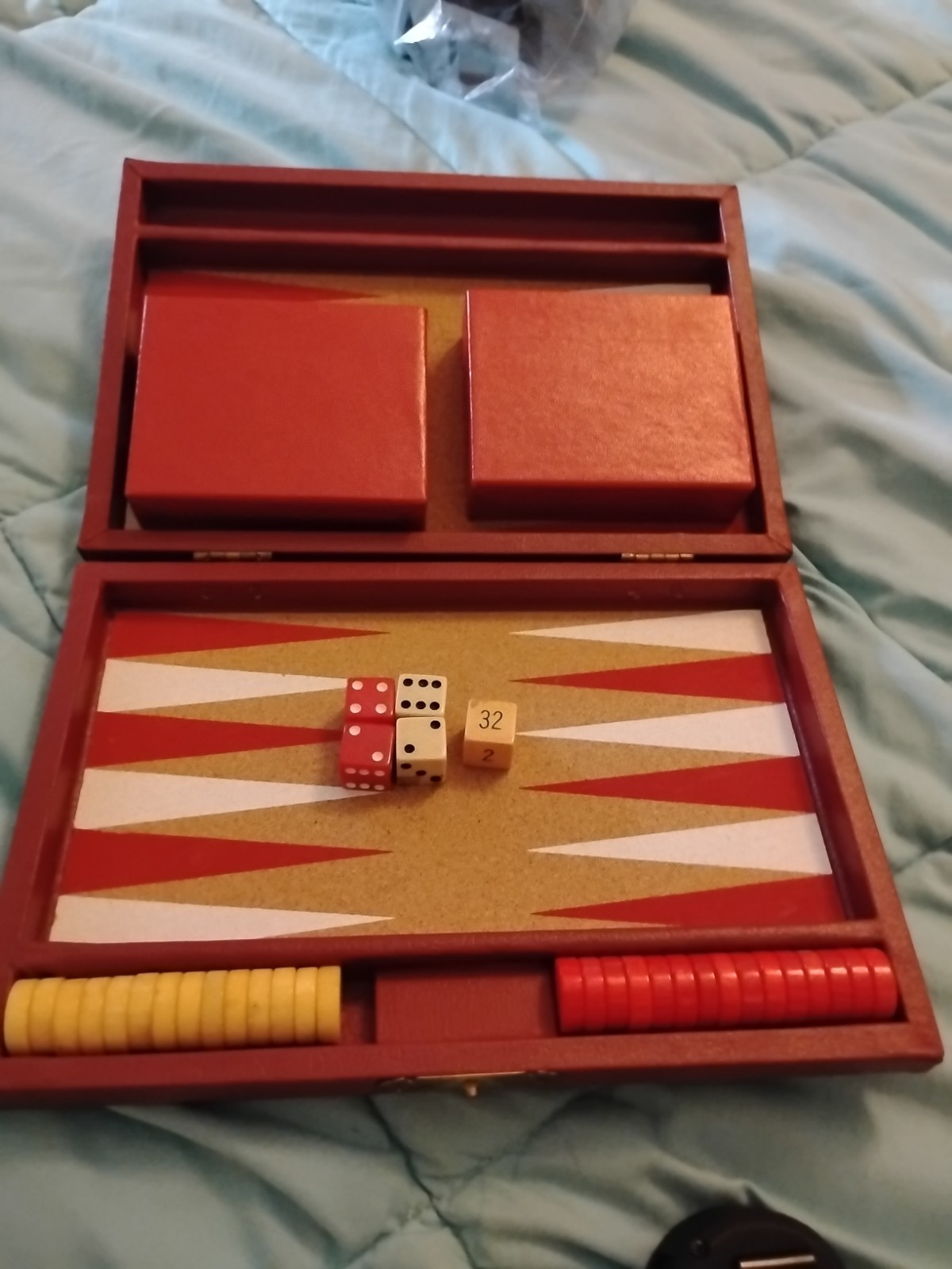 Super rare MINI Set Of 29 Vtg Red & Butterscotch Bakelite Backgammon Chips Super rare MINI Set Of 29 Vtg Red & Butterscotch Bakelite Backgammon Chips