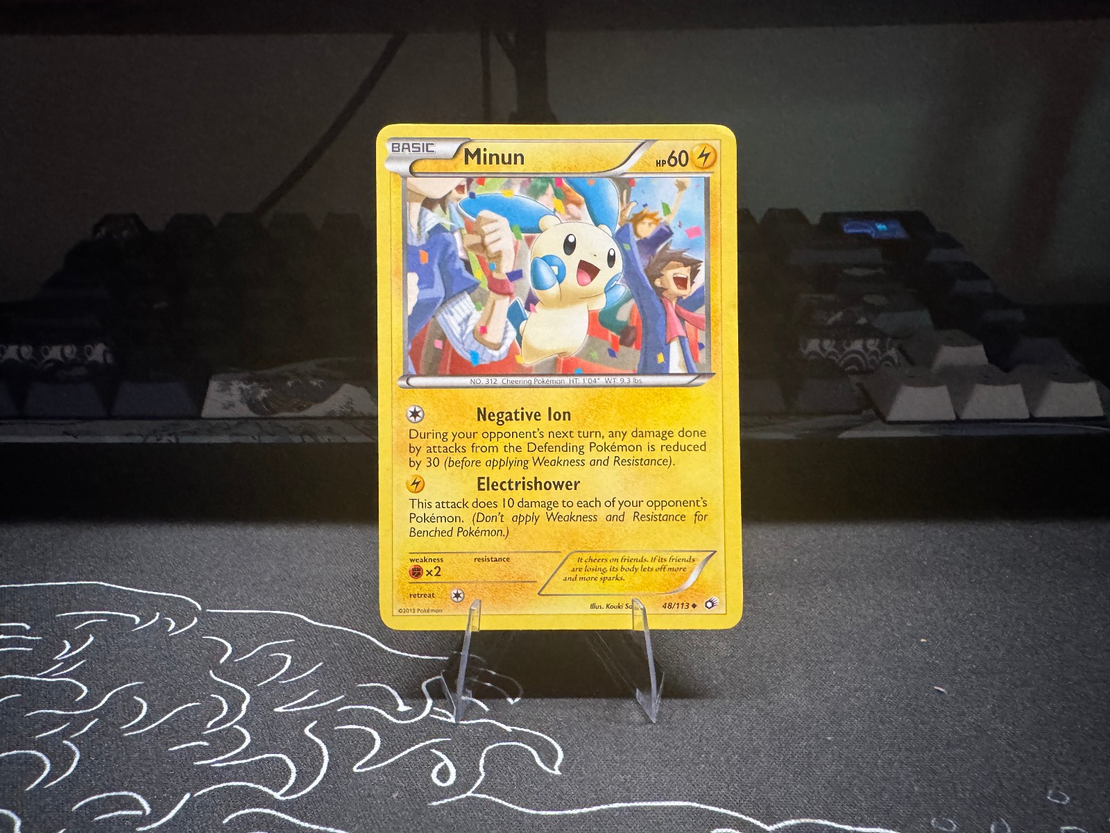 Pokemon TCG Minun 48/113 Legendary Treasures