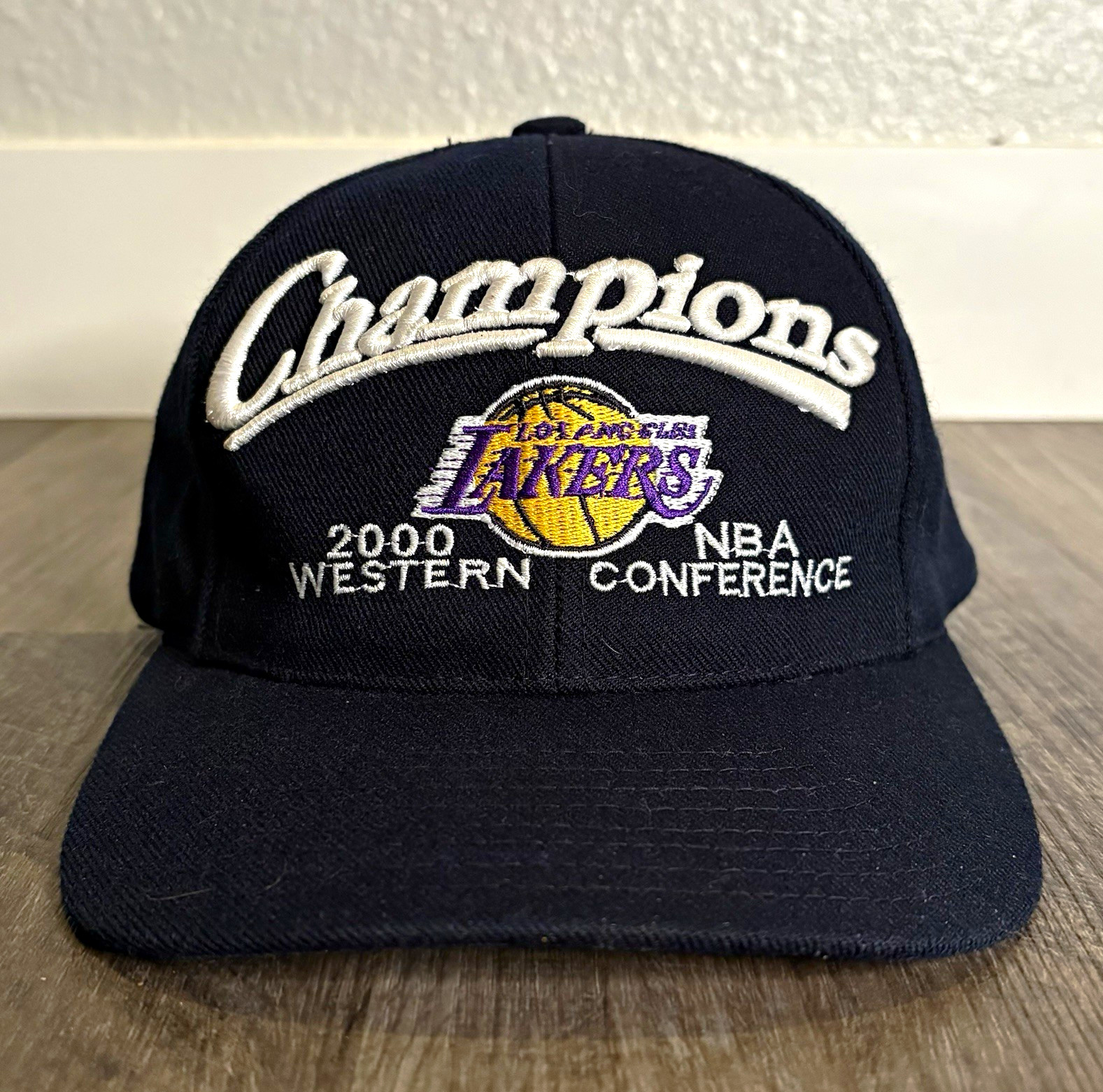 Vintage 2000 Los Angeles Lakers Conference Championship Wool SnapBack Cap