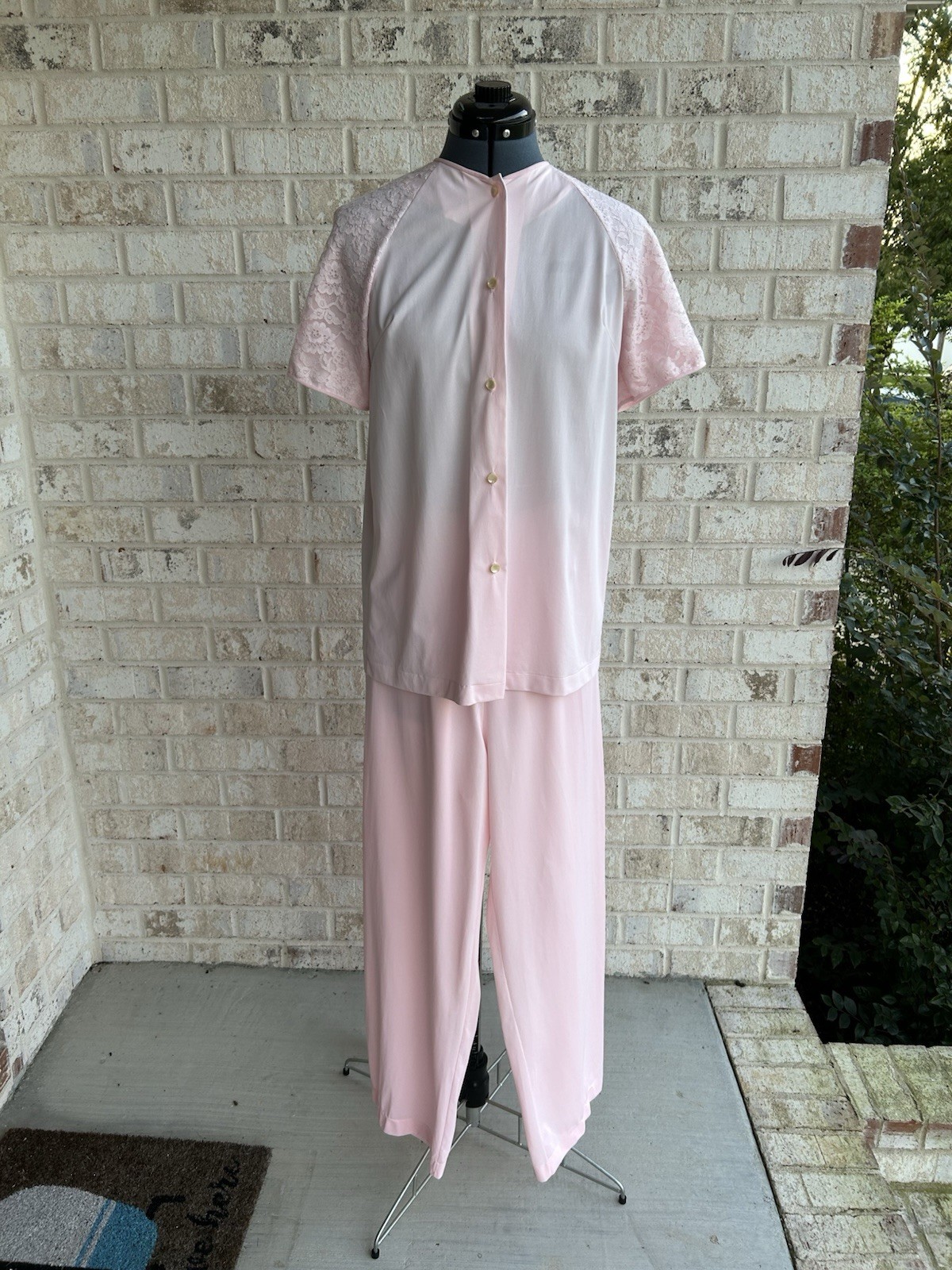 Vintage 60s 70s San Souci 3 Pc Pajama Set Pink Nylon Lace Peignoir Robe Pants S Vintage 60s 70s San Souci 3 Pc Pajama Set Pink Nylon Lace Peignoir Robe Pants S