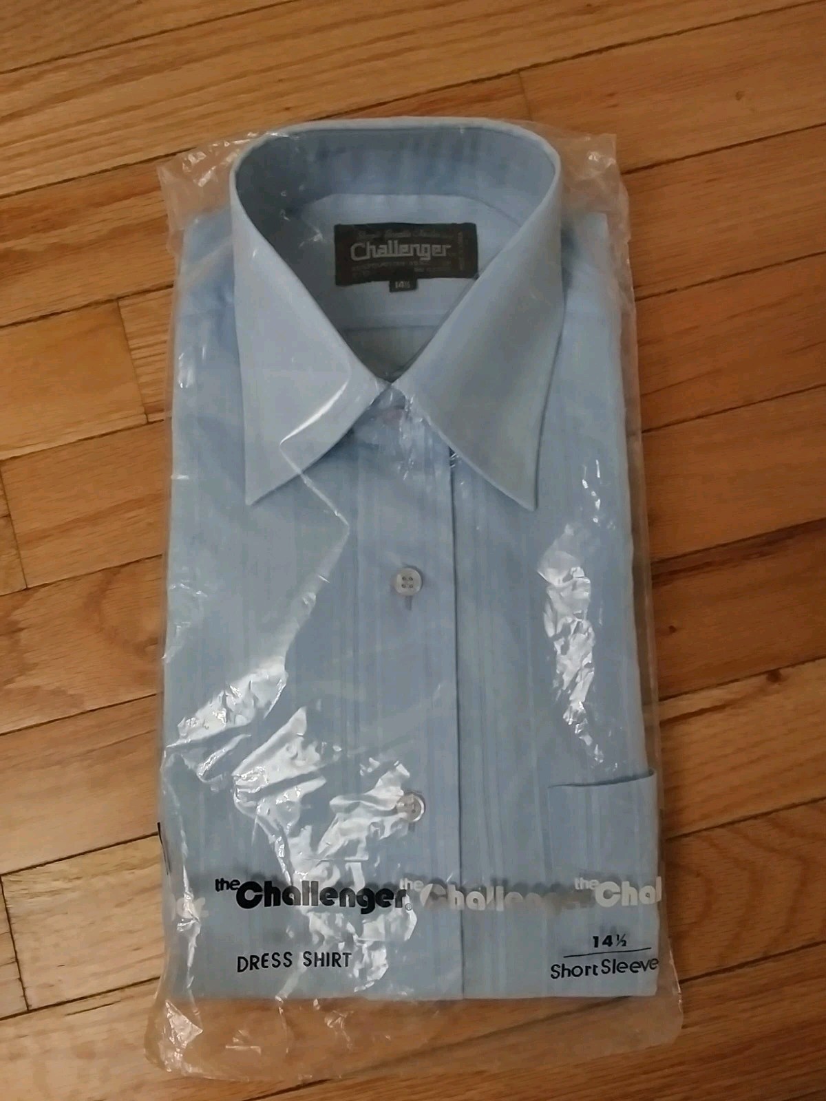 Challenger Vintage 1970\'s Kmart Men\'s Blue Short Sleeve Dress Shirt NOS 14.5