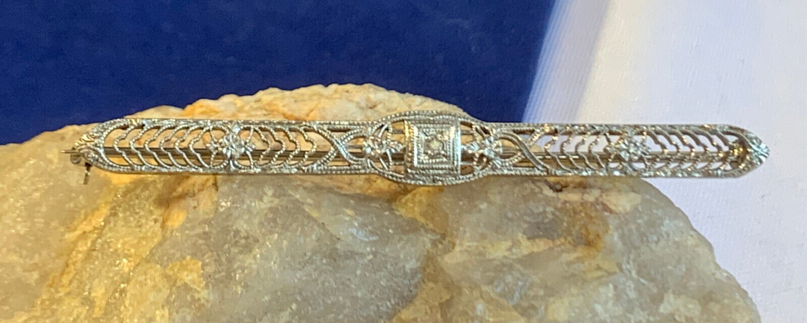 Vtg Platinum Over 14K White Gold Diamond Pin 3.59g Fine Jewelry Brooch