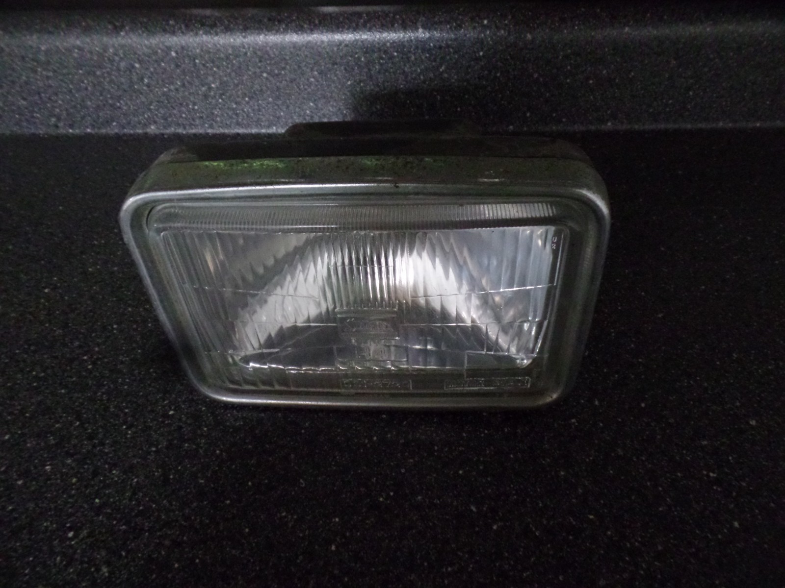SUZUKI LT250R LT 250 250R QUADRACER STOCK OEM HEADLIGHT HEAD LIGHT 1985 1992
