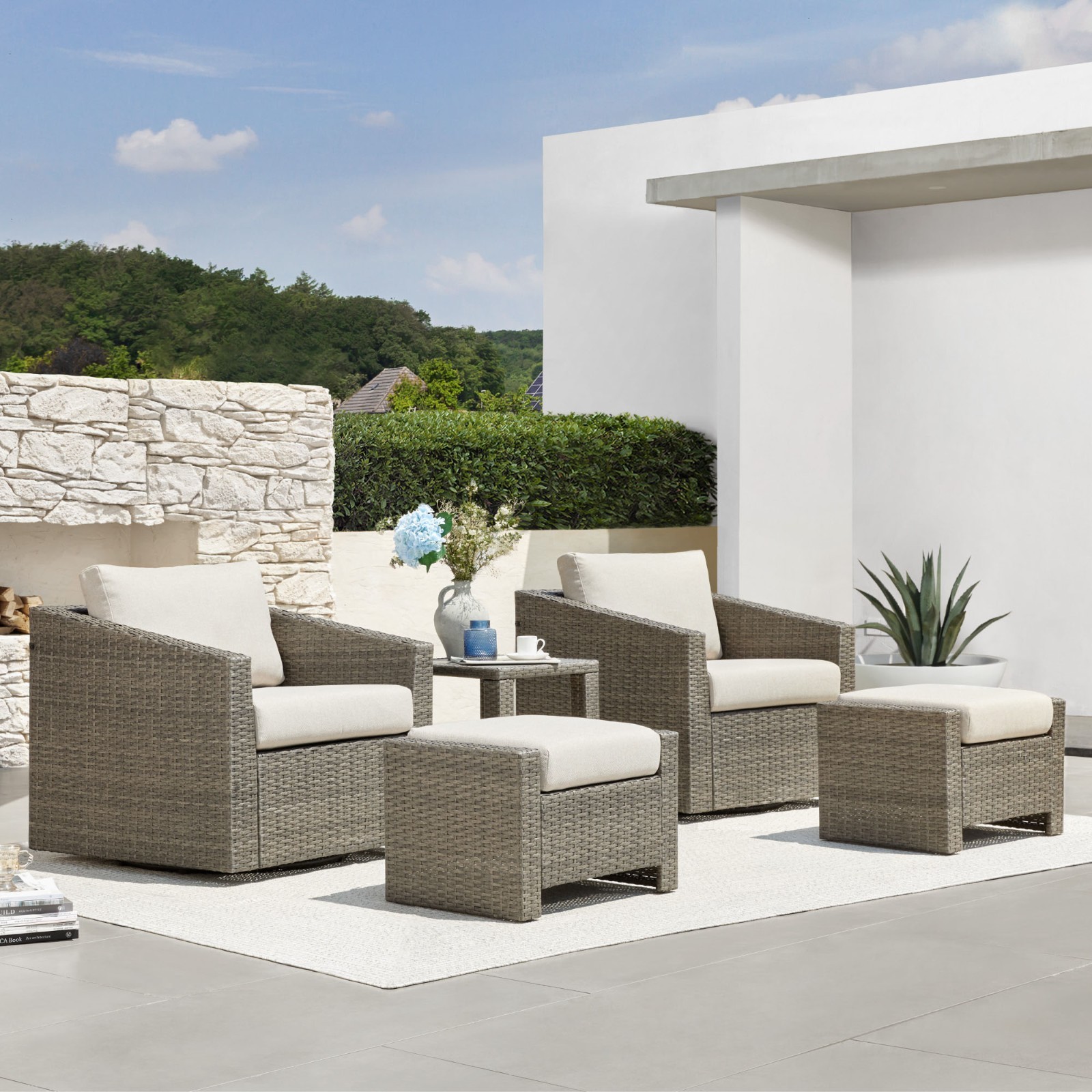 CHITA Patio Wicker Chair, 360° Swivel Outdoor Rattan Chair w/ Thickened Cushions