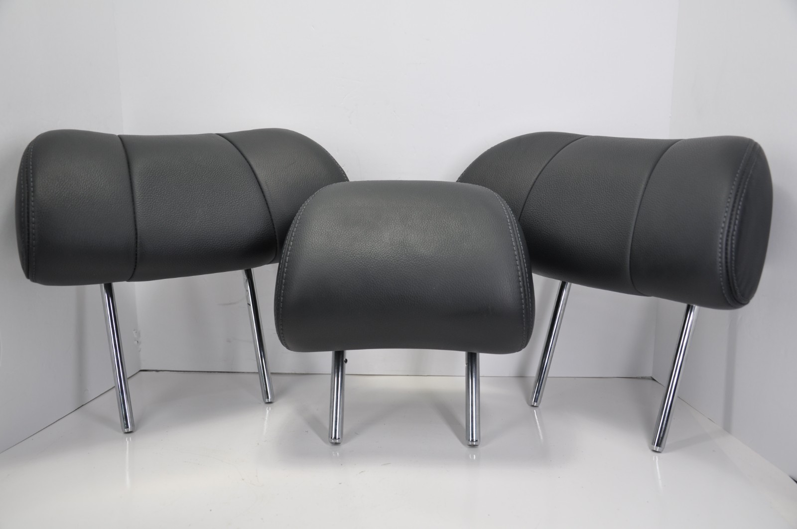 🚘▶️  2015 - 2017 KIA K900 LUXURY REAR 3 HEADREST LEATHER BLACK SET COMPLETE OEM