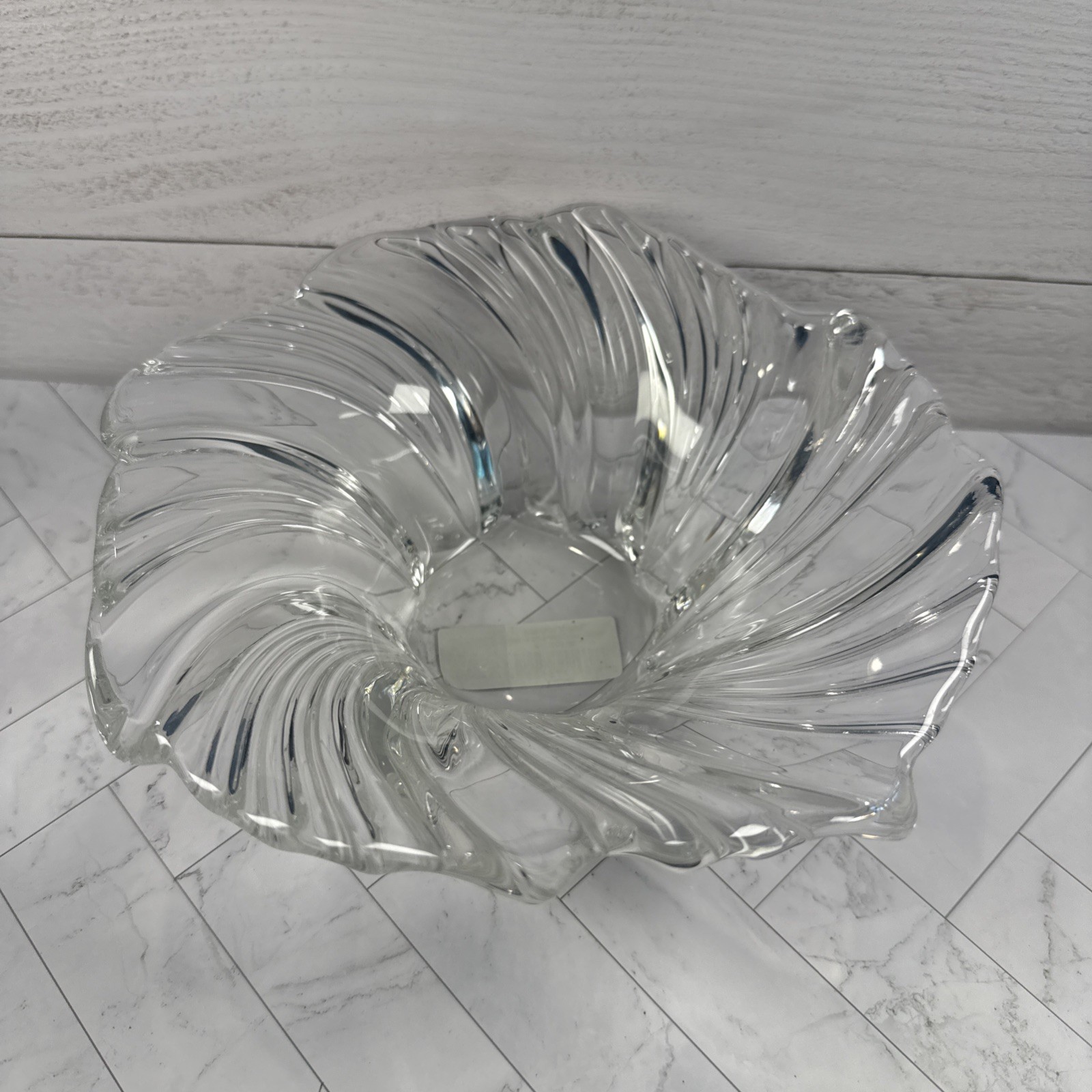 MWT- Mikasa Crystal Belle Epoque Swirl Wave Design 7” Bowl  (2) Available