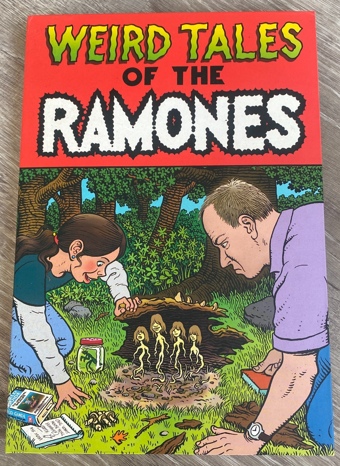 Weird Tales Of The Ramones Box Set / 3 CDs + 1 DVD /Book, & 3D Glasses excellent