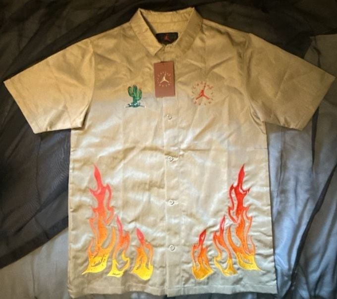 Jordan Cactus Jack Button Front Shirt Size S Khaki Flame Jordan Cactus Jack Button Front Shirt Size S Khaki Flame