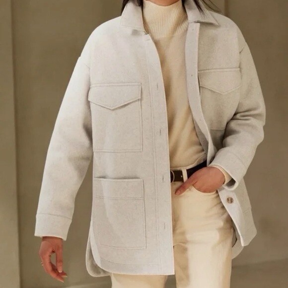 NWT Banana Republic Women’s Beige Shirt Jacket Coat Pockets Petite Small $160