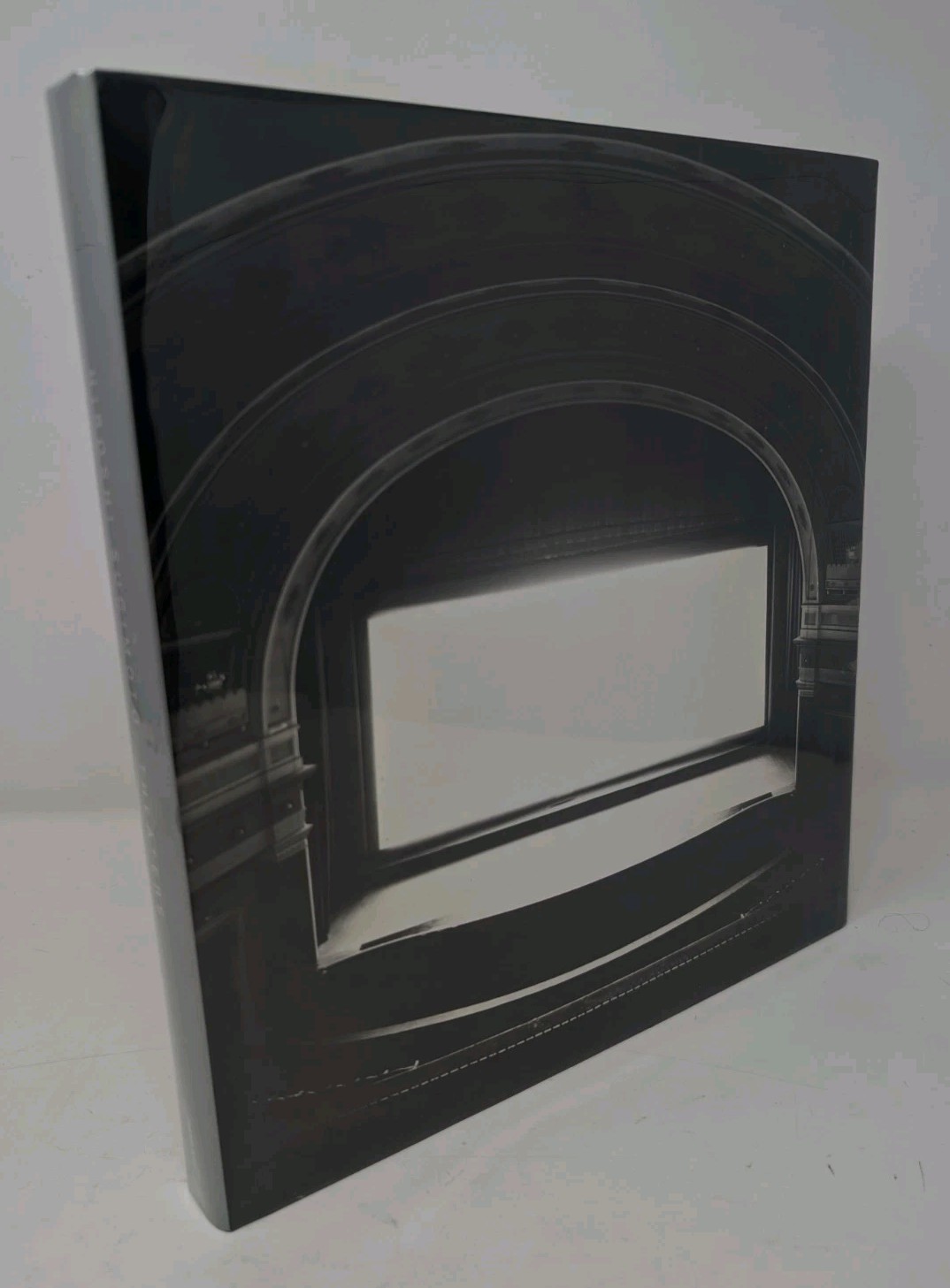 SIGNED Hiroshi Sugimoto THEATERS  2016 1st Edition Damiani Photography Book OOP