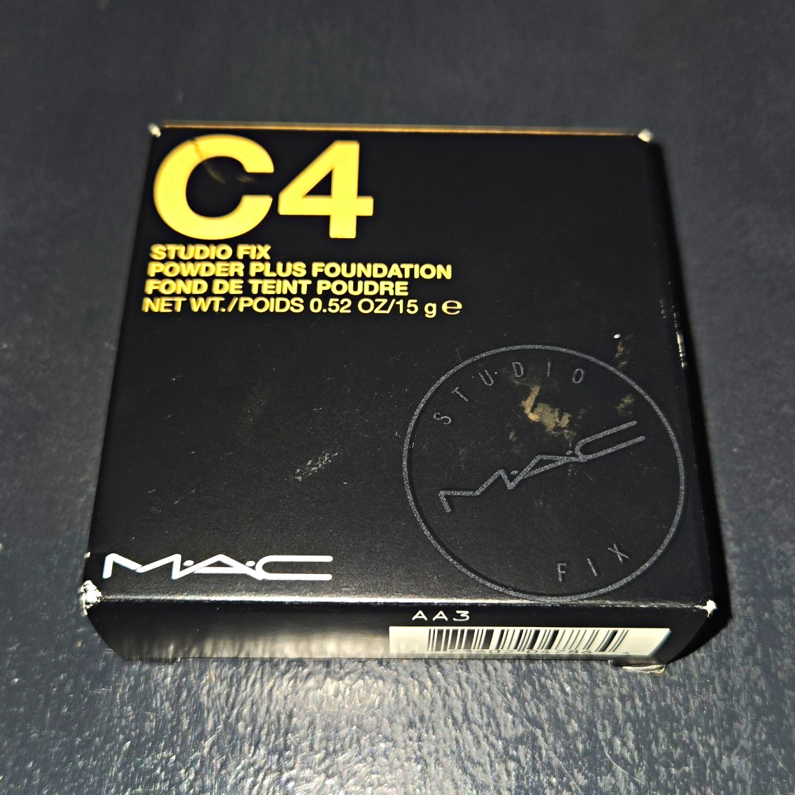 M·A·C Studio Fix Powder Plus Foundation in C4 Original Talc Version M·A·C Studio Fix Powder Plus Foundation in C4 Original Talc Version