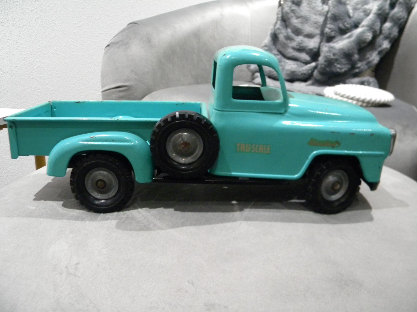 Vintage 50\'s Tru Scale International Harvester Pickup Truck NICE ORIGINAL Vintage 50\'s Tru Scale International Harvester Pickup Truck NICE ORIGINAL
