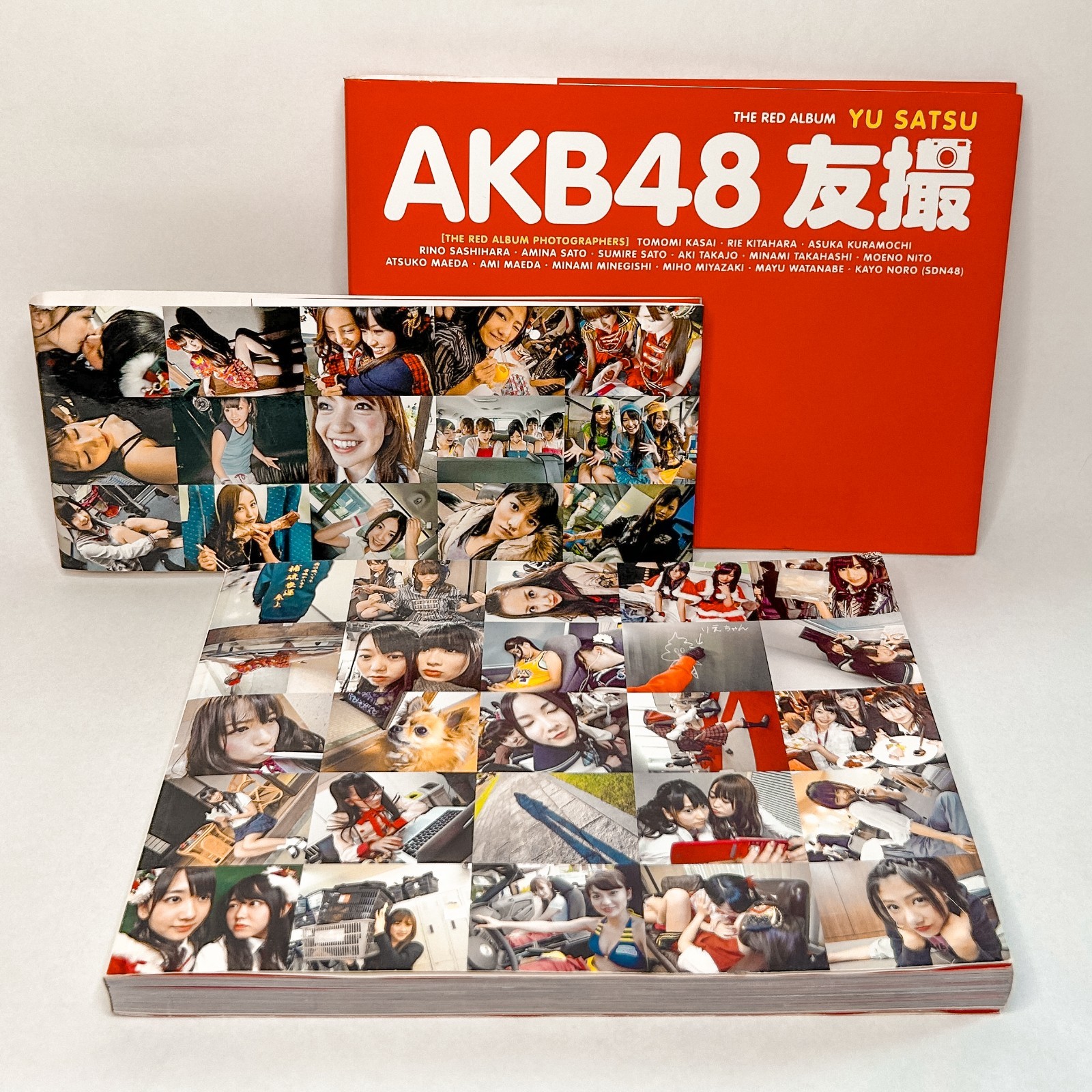 AKB48 Yu Satsu The Red Album Japanese Photo Book 2011 Kodansha Photo Book W/Obi AKB48 Yu Satsu The Red Album Japanese Photo Book 2011 Kodansha Photo Book W/Obi