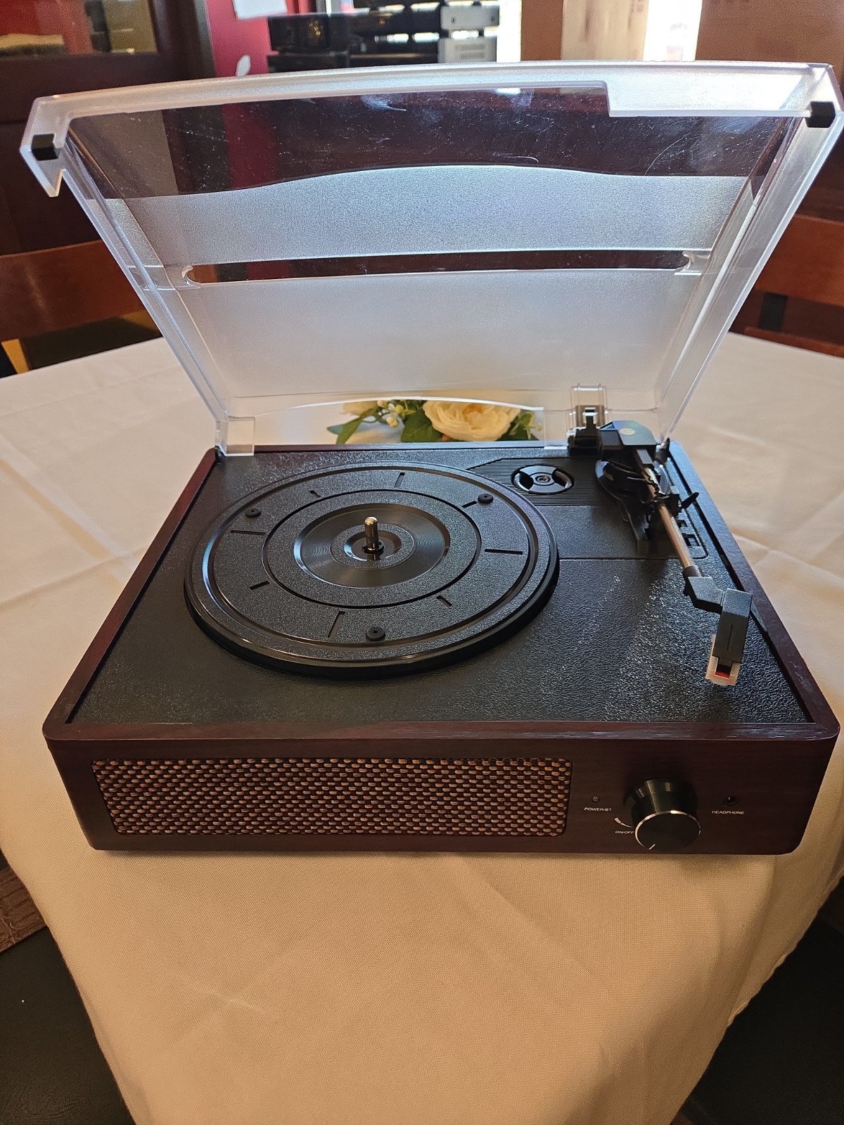 Bluetooth Vinyl Record Player,3-Speed Turntable with Stereo Speakers Vintage Bluetooth Vinyl Record Player,3-Speed Turntable with Stereo Speakers Vintage