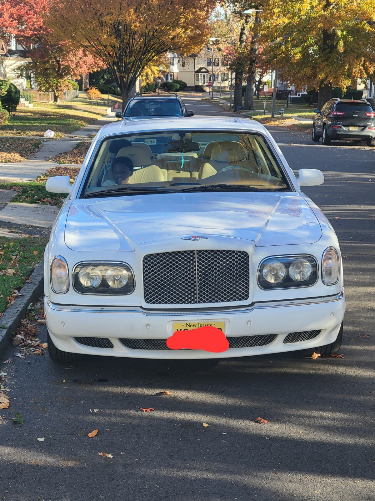 2001 Bentley Arnage — Clean Title — 78,500 Miles — White — Runs & Drives — Best 2001 Bentley Arnage — Clean Title — 78,500 Miles — White — Runs & Drives — Best