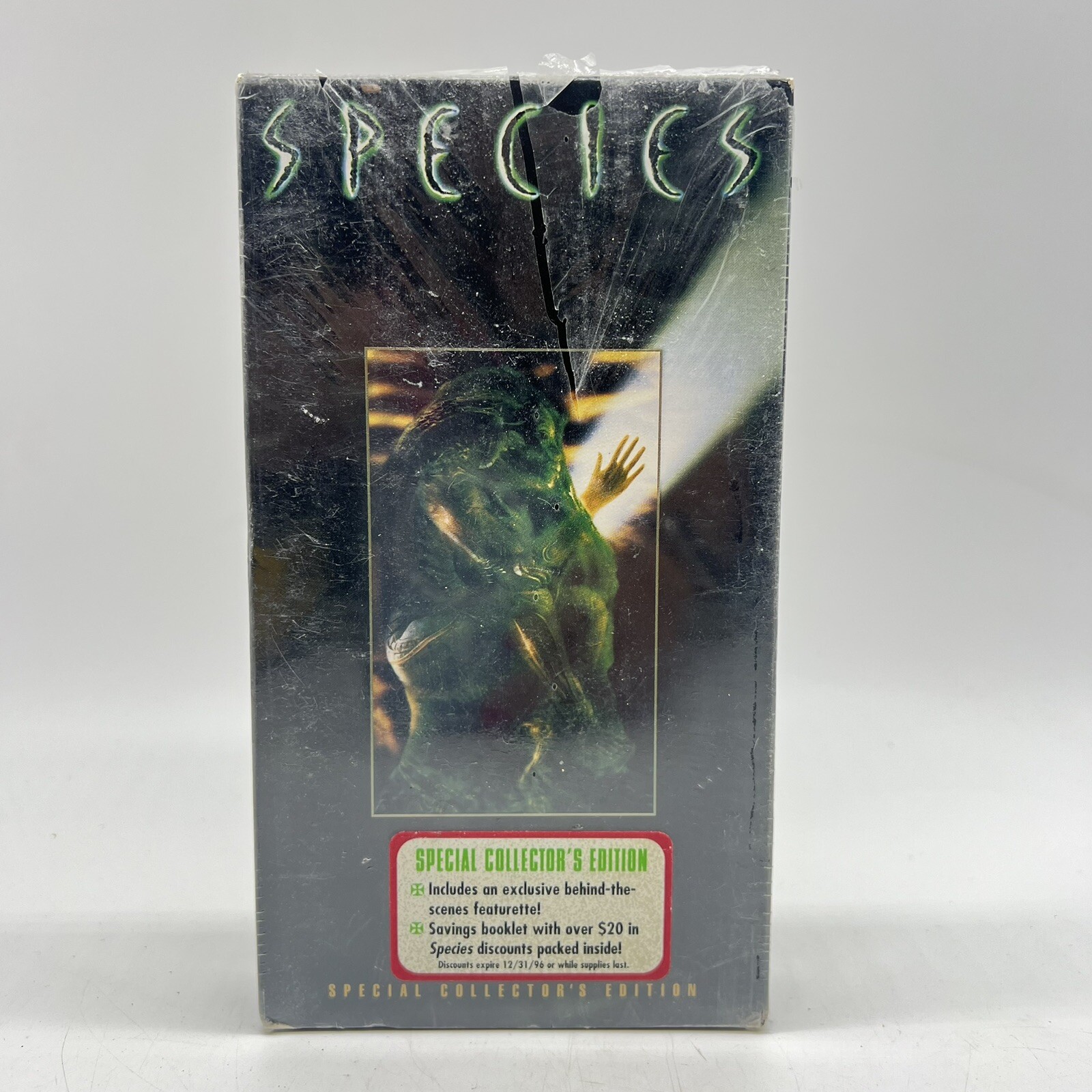 Species Sealed aSci-Fi/Horror VHS 1995 Letter-Box Edition Water Marks New Damage
