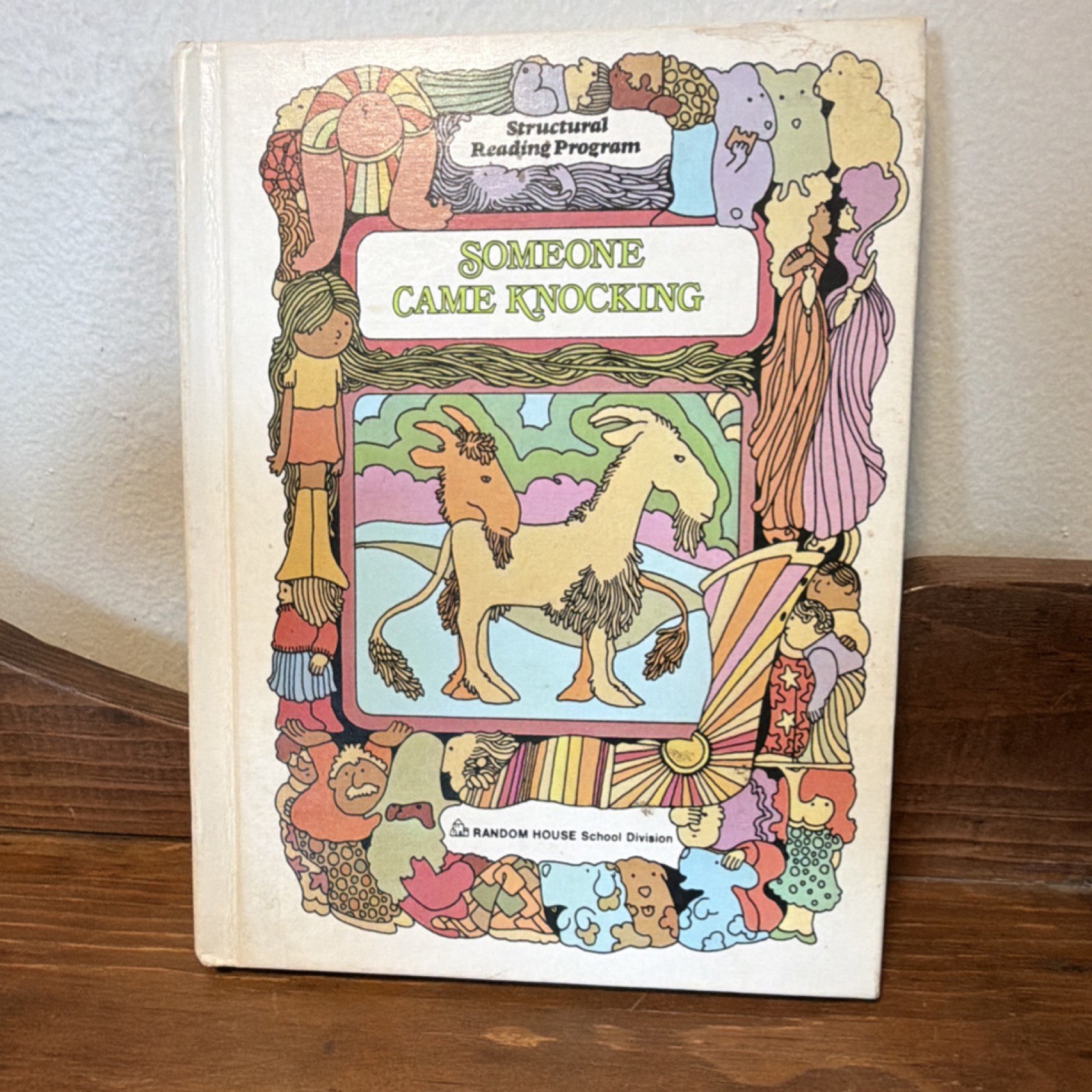 Random House School Division Illustrated Children's Poetry Hardcover 1972 Someo…