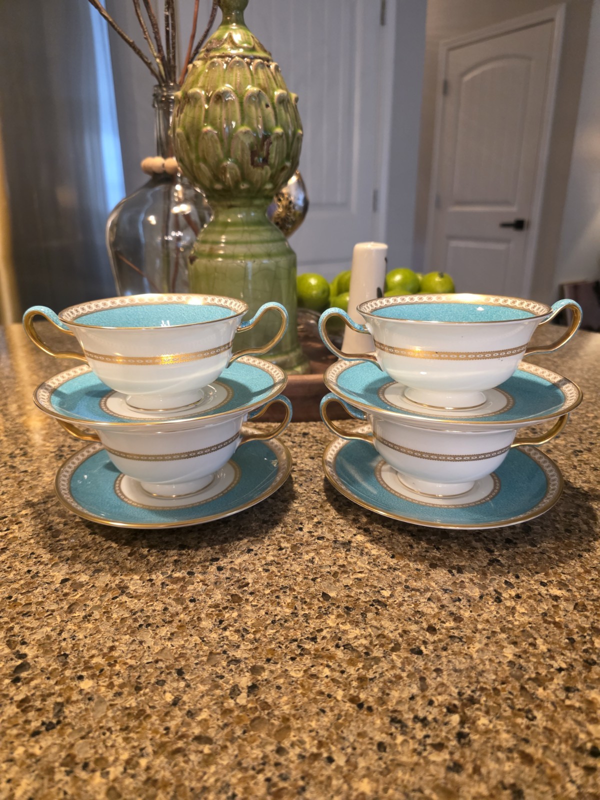 Wedgwood Ulander Powder Turquoise W1503 4 Cream Soup Bowls w 4 Plates Handles B