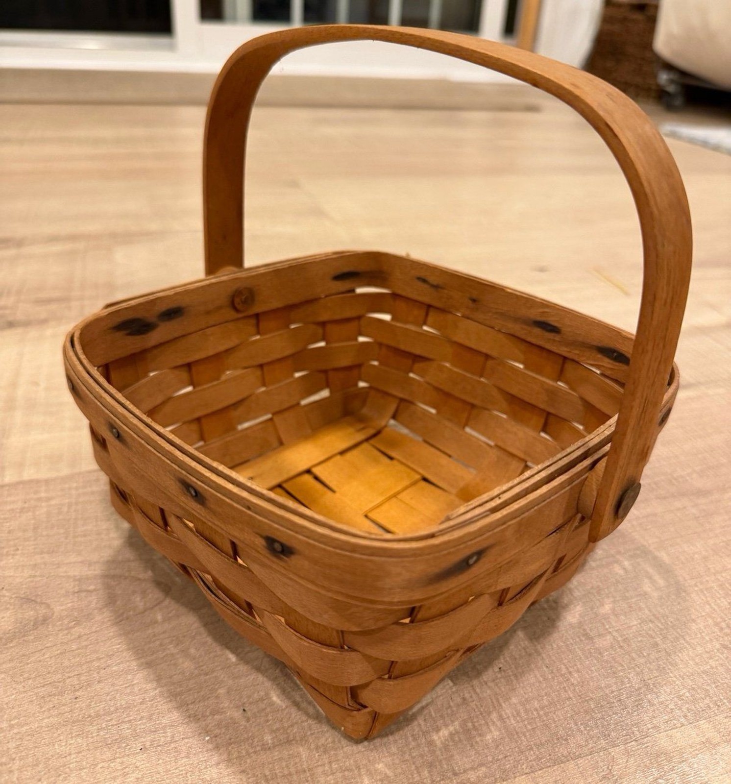 Vintage Longaberger  1998 Moving Handle Square Basket