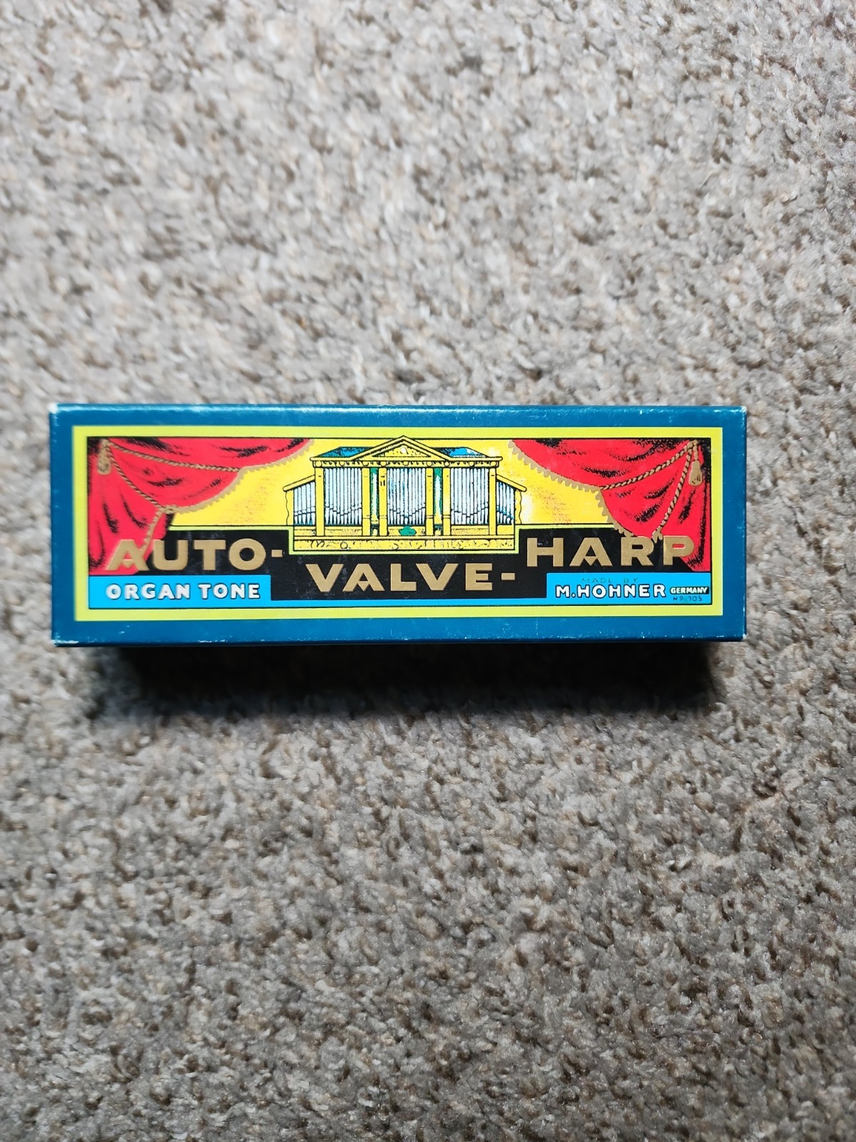 M. Hohner Auto Valve Harp Harmonica - Vintage Model 105 - Excellent Condition