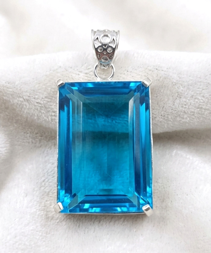 Blue Topaz Gemstone Handmade 925 Sterling Silver Jewelry Pendant 2.0\