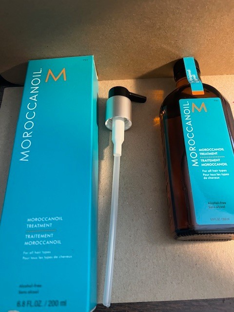 Moroccanoil Oil Treatment Original Pump 6.8 oz / 200 ml  NIB 
