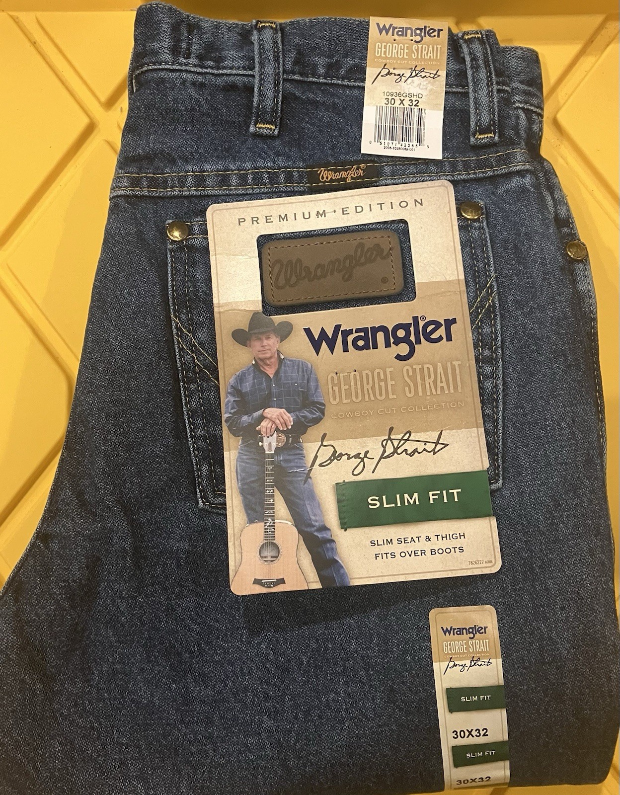30x32 Wrangler George Strait Slim Fit 