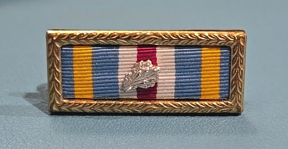 VINTAGE Joint Meritorious Unit Award Ribbon Bar  Silver Oak Leaf Cluster Device*