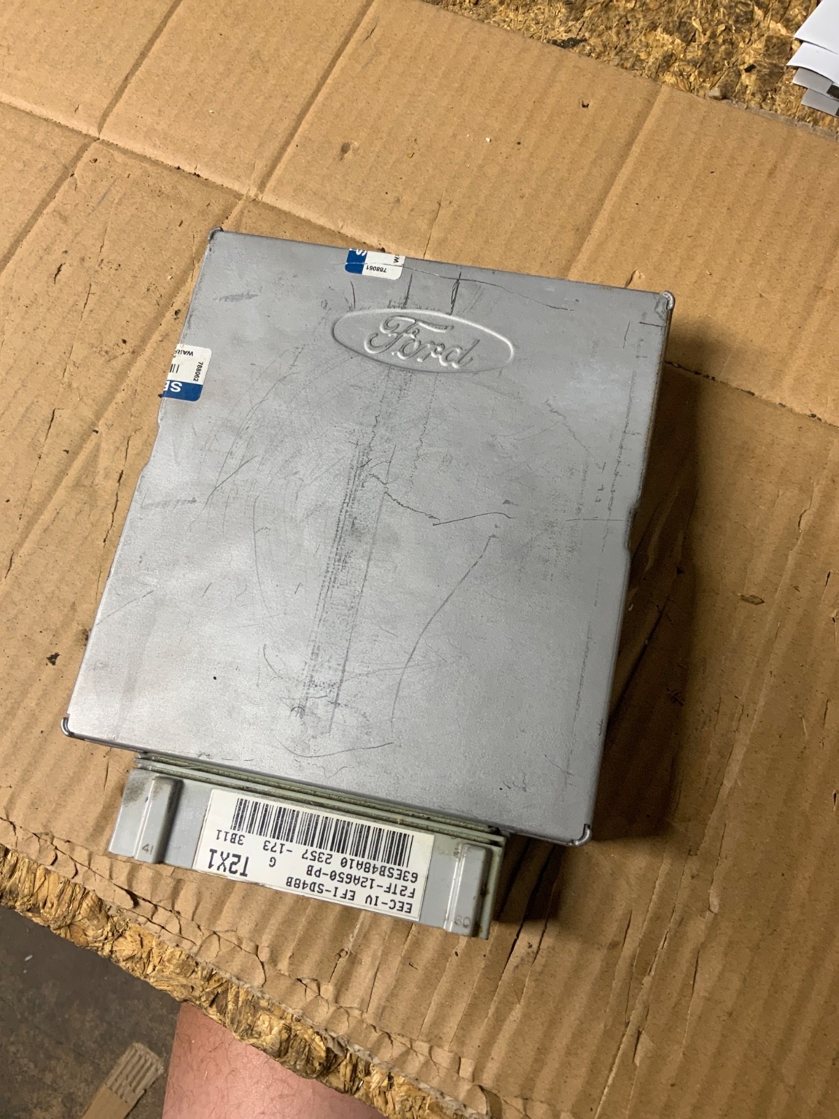 1992 1993 FORD F250 F350 5.8L A/T ECM ECU PCM ENGINE COMPUTER F2TF-12A650-PB OEM 1992 1993 FORD F250 F350 5.8L A/T ECM ECU PCM ENGINE COMPUTER F2TF-12A650-PB OEM