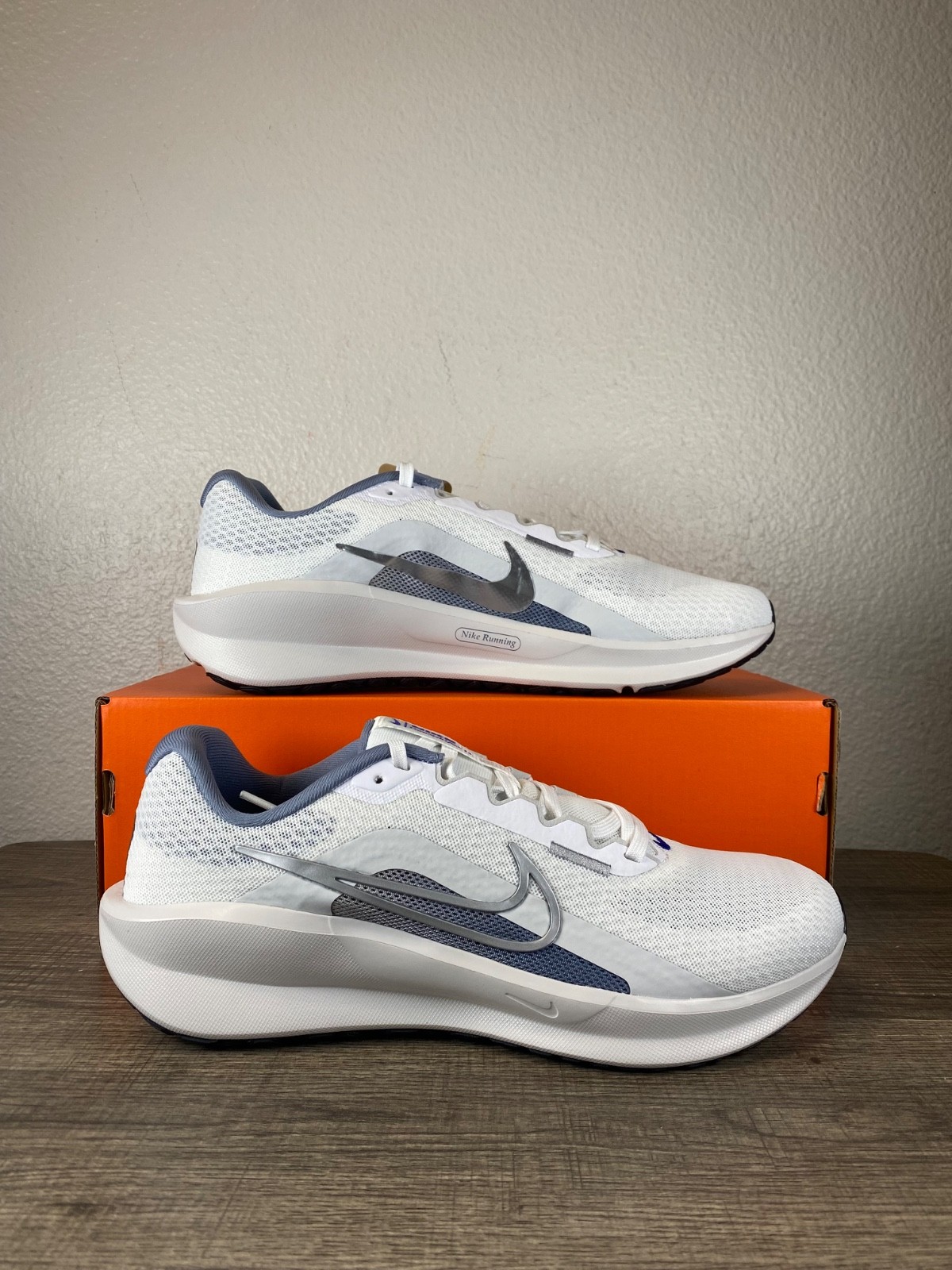 Size 9.5- Men’s Nike Downshifter Running Shoes White/Gray/Blue FD6454-102