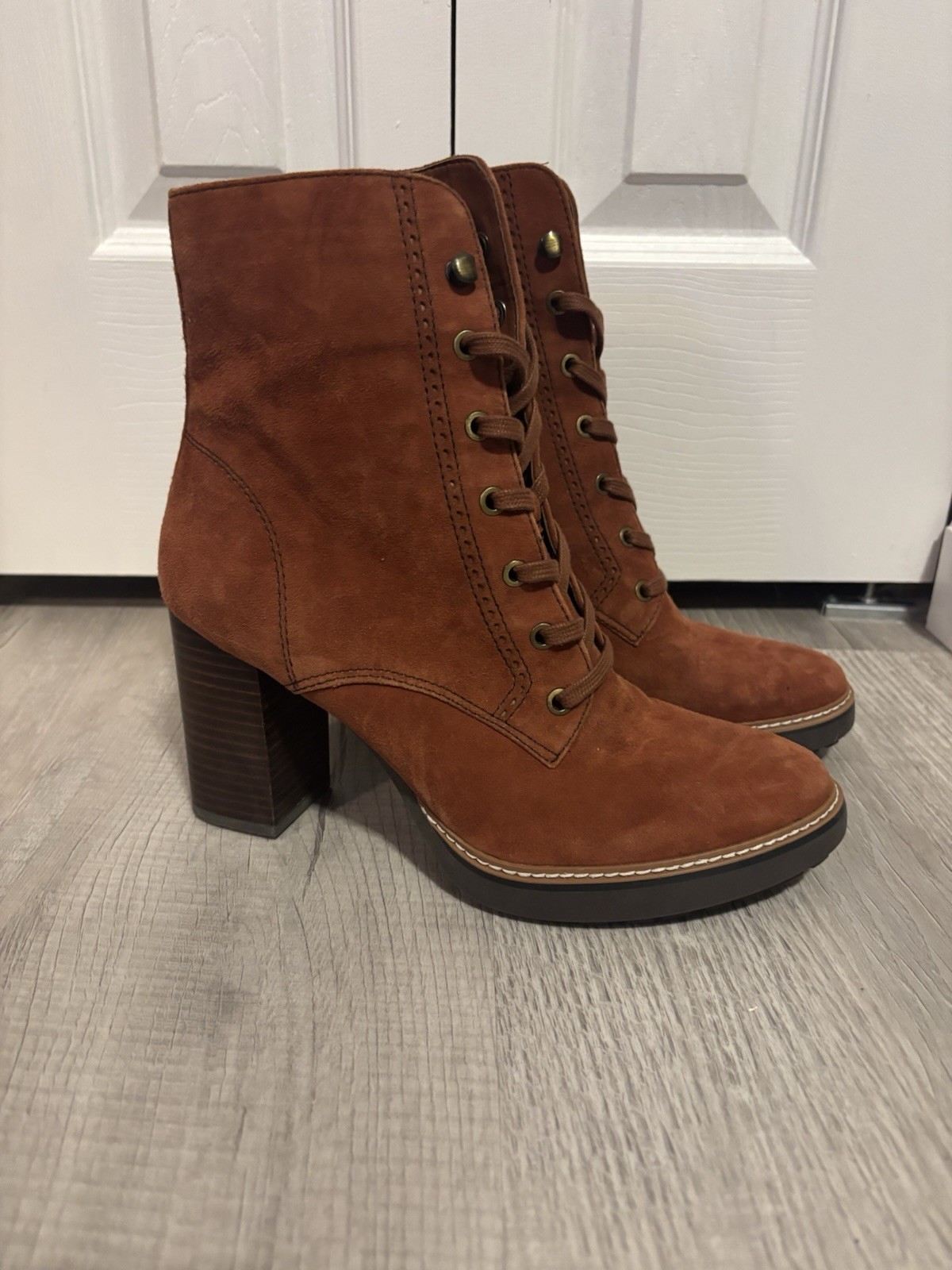Naturalizer Burnt Orange Women’s Heeled Boots Size 10 New Naturalizer Burnt Orange Women’s Heeled Boots Size 10 New
