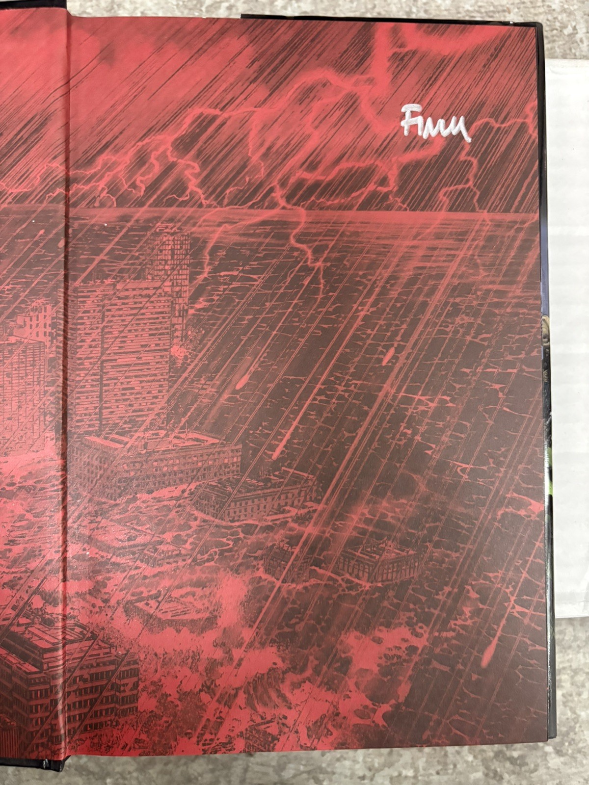 Ultimatum Marvel Premiere Edition Hardcover 1st. Printing Signed by: David Finch