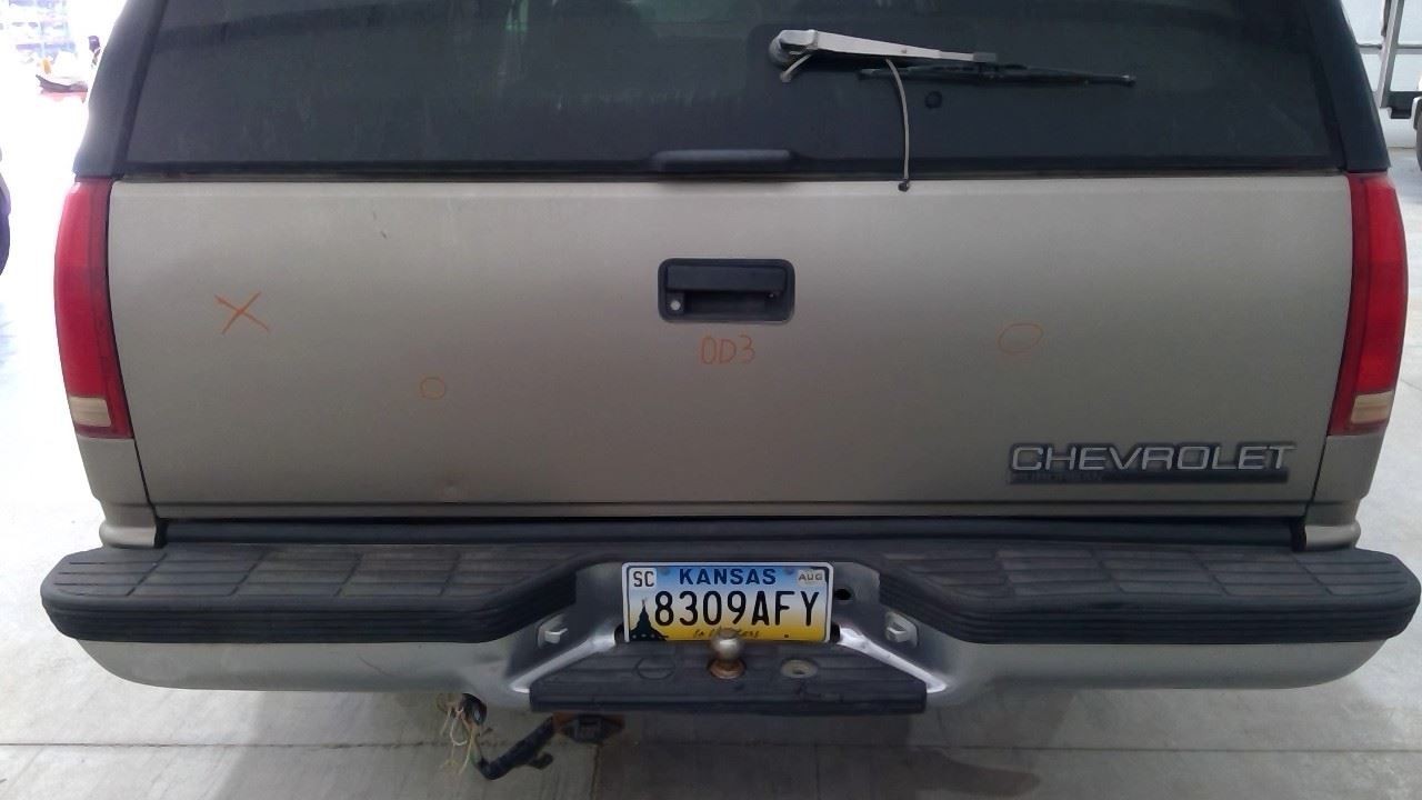 Trunk/Hatch/Tailgate Lower Fits 99-00 ESCALADE 1173378