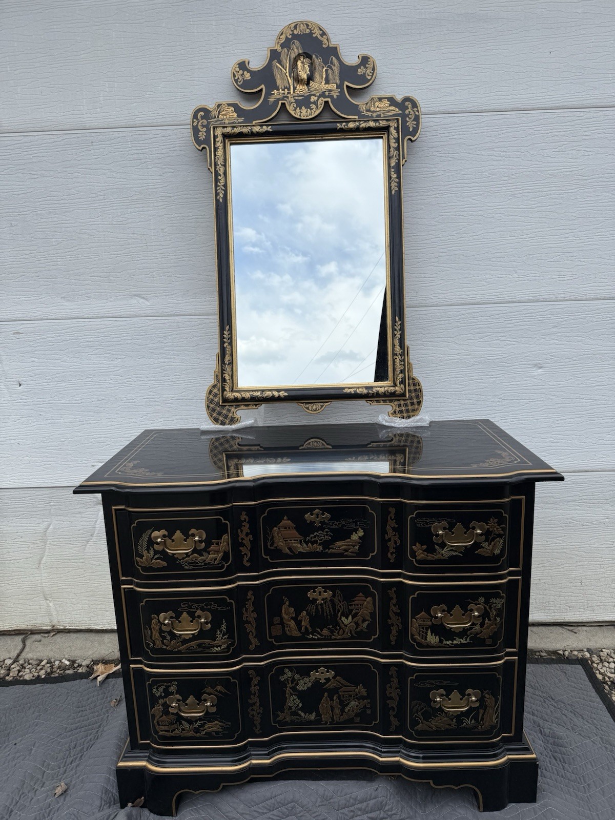 Drexel \'Et Cetera\' Collection Black Painted Asian Chinoiserie 3 Drawer Chest